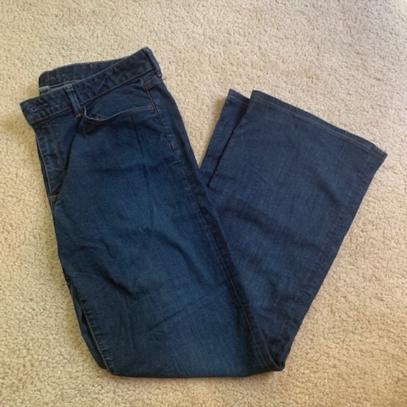 Banana Republic Denim - Banana Republic Dark Denim Jeans Size 33L Banana Republic Denim - Banana Republic Dark Denim Jeans Size 33L